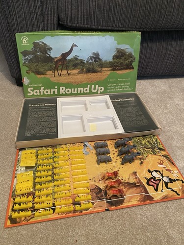 Safari round waddingtons - up,